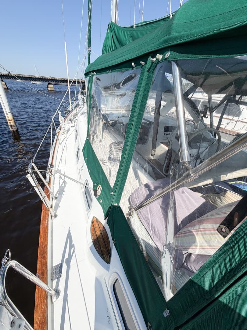 2002 Beneteau Oceanis 42CC