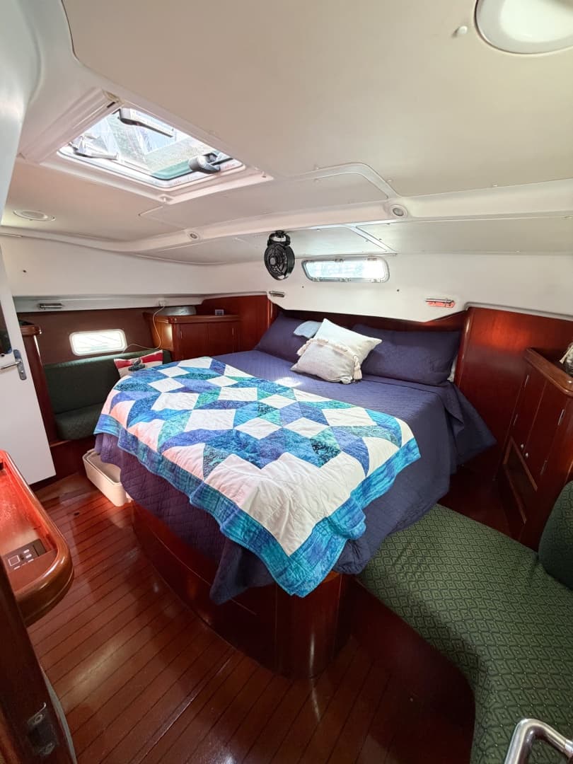 2002 Beneteau Oceanis 42CC