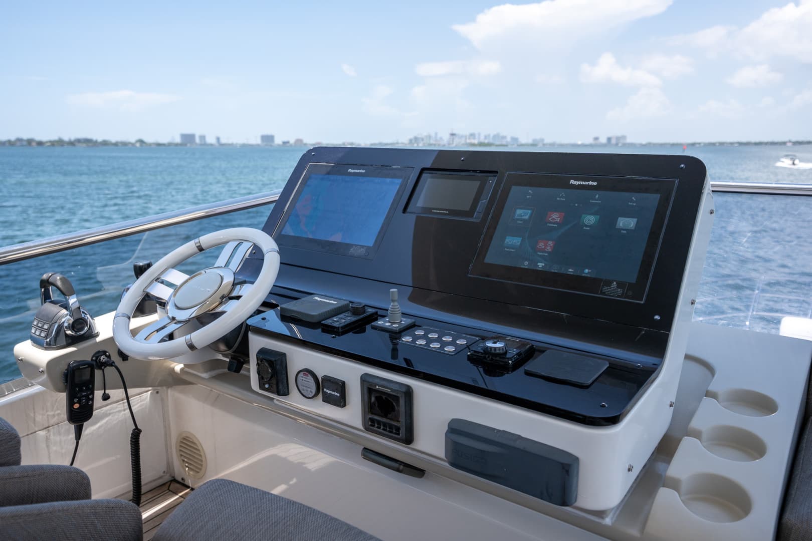 2018 Azimut 60 Flybridge