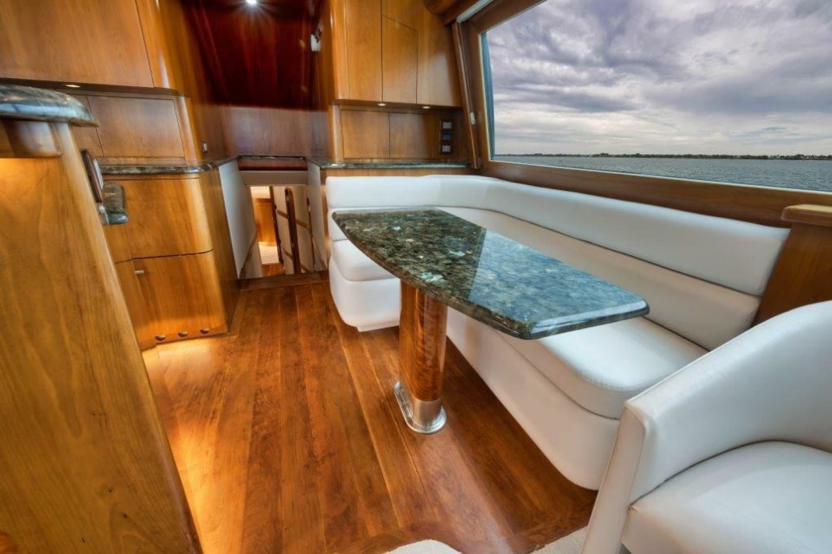 Sculley Custom Carolina 66 - Let It Ride - Dinette