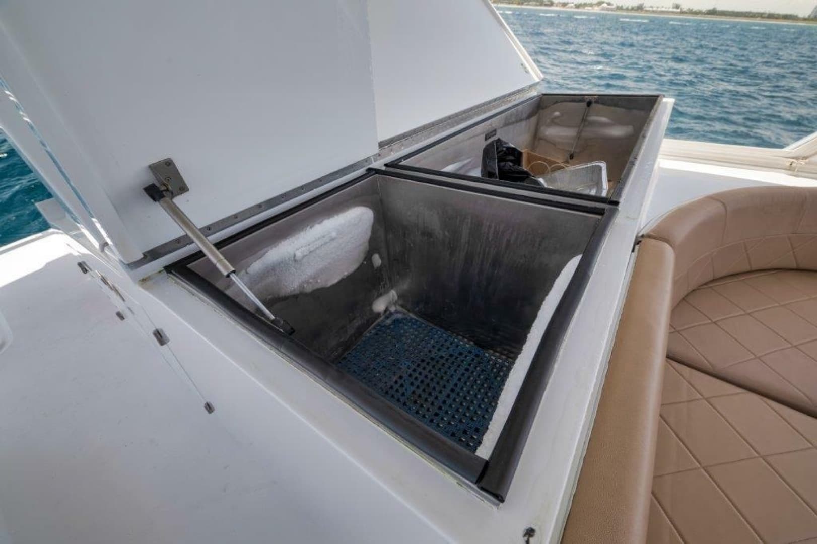 Sculley Custom Carolina 66 - Let It Ride - Flybridge