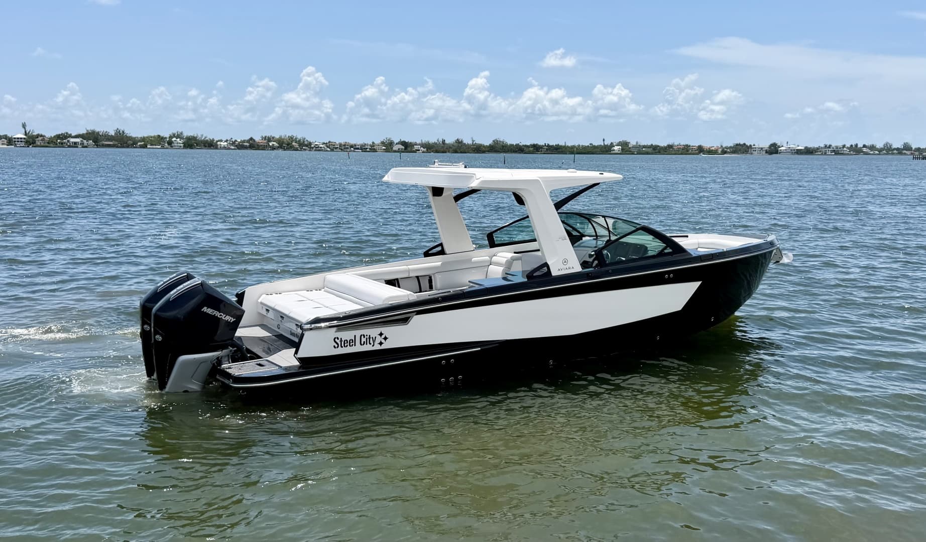 2022 Aviara AV32 OB
