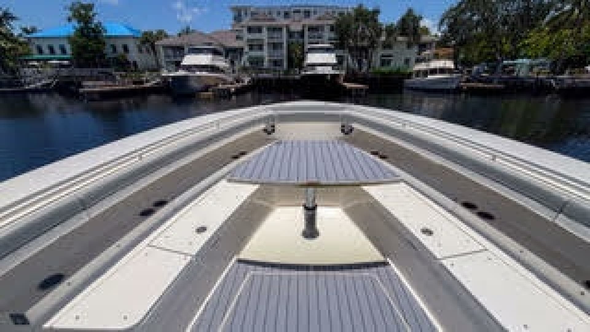 2022 Regulator 41