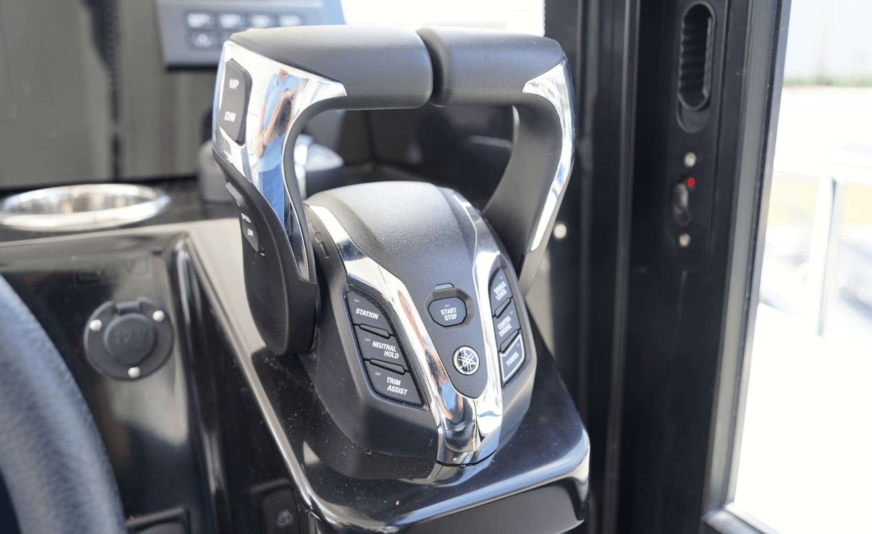 2025 Jeanneau NC 895 Sport S2