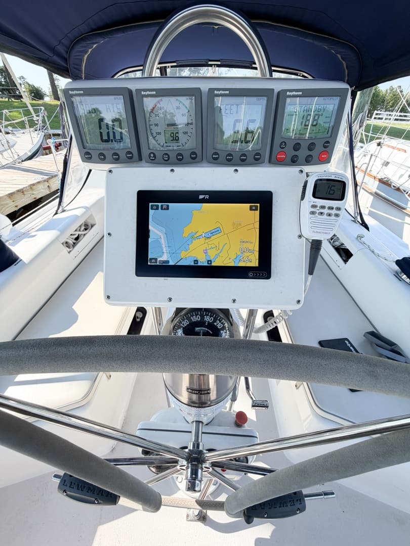 2000 Catalina 380