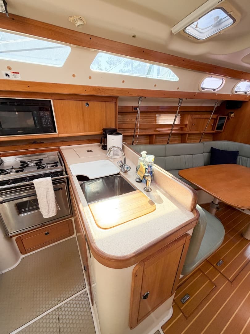 2000 Catalina 380