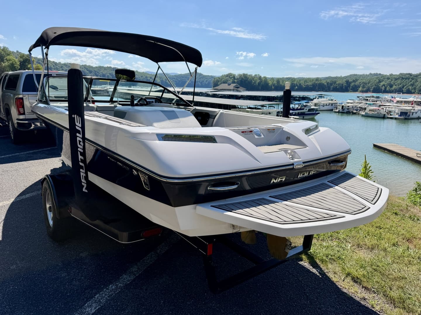 2011 Correct Craft Ski Nautique 200 OB