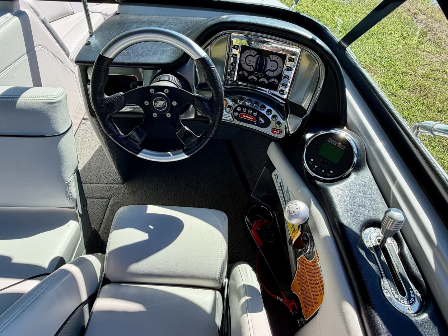 2011 Correct Craft Ski Nautique 200 OB