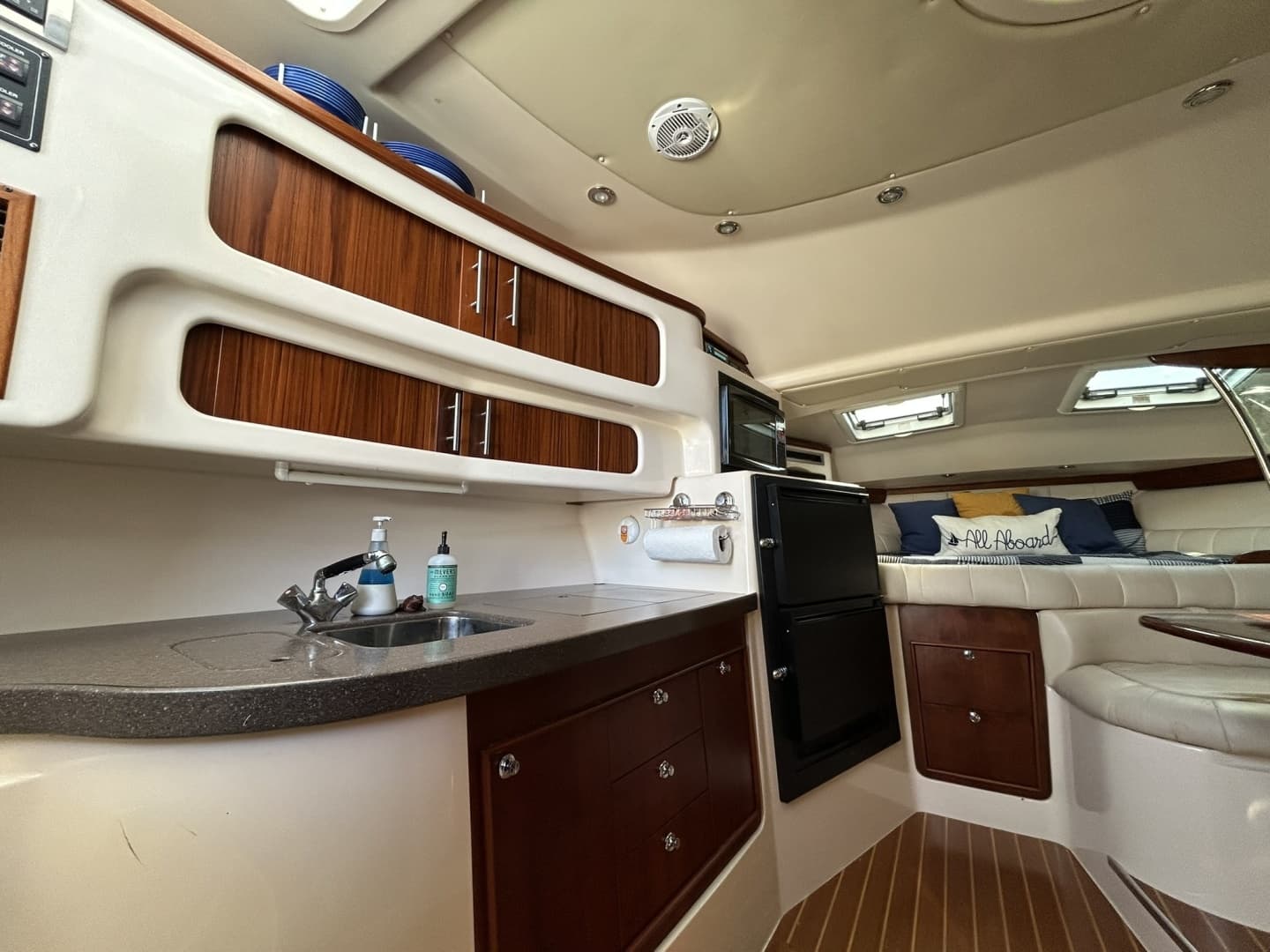 2007 Grady-White Express 360