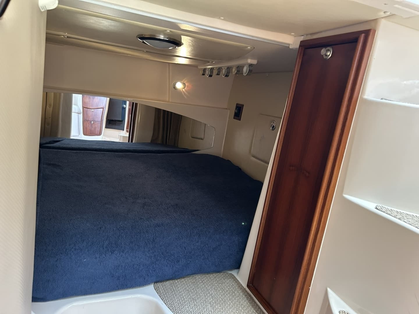 2007 Grady-White Express 360