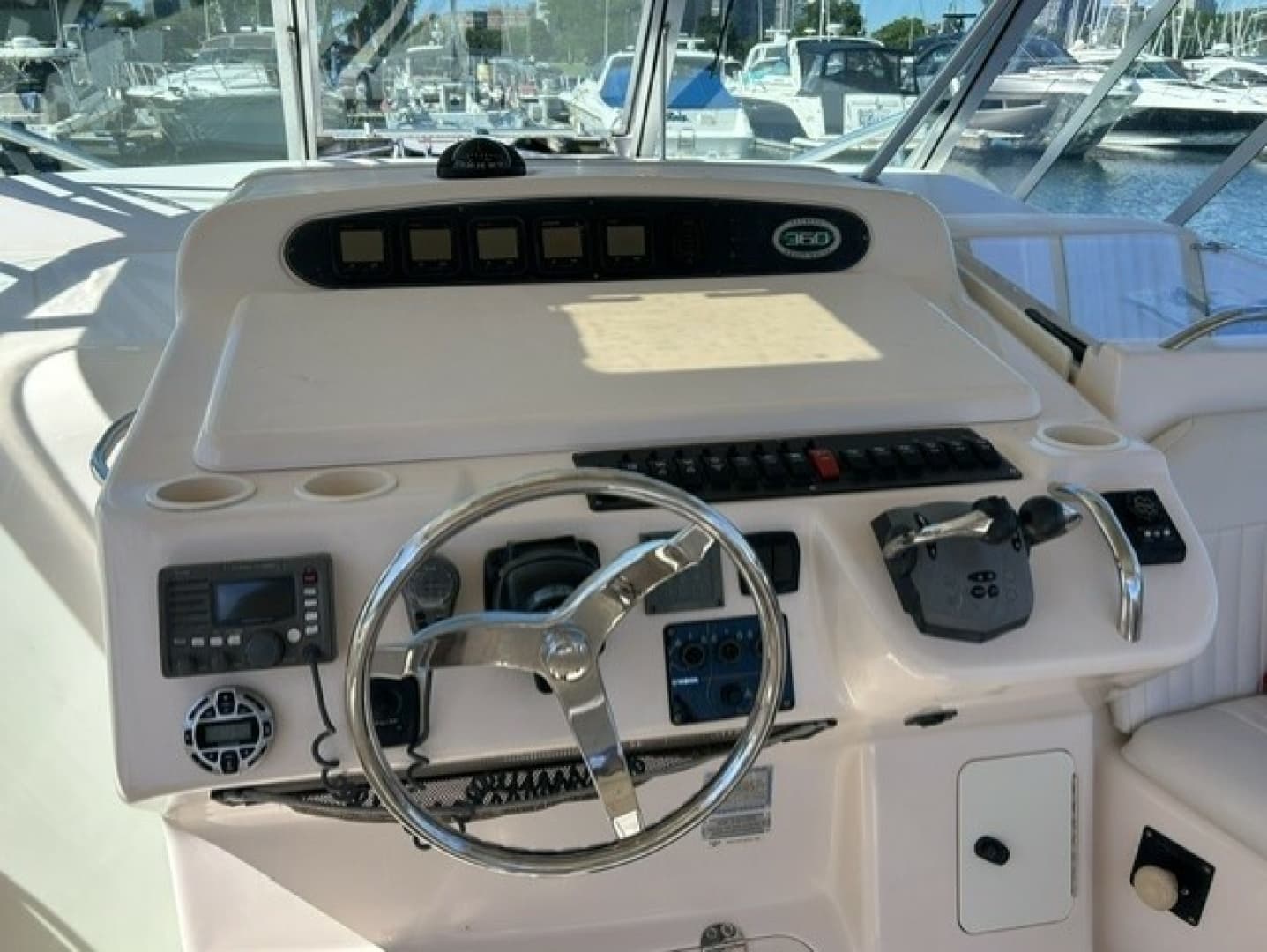 2007 Grady-White Express 360