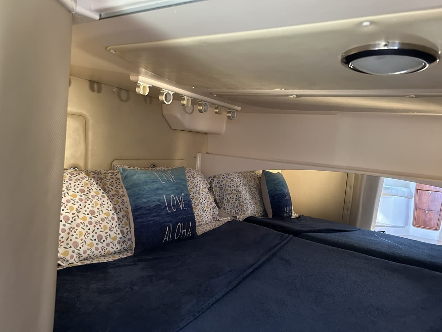 2007 Grady-White Express 360