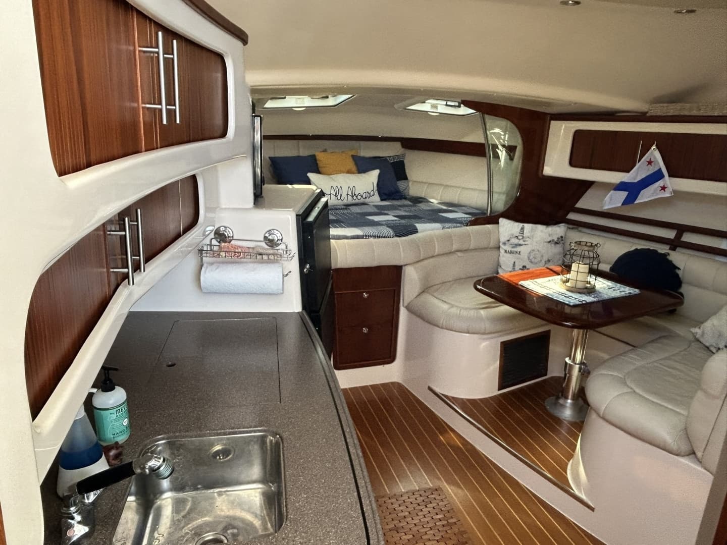 2007 Grady-White Express 360