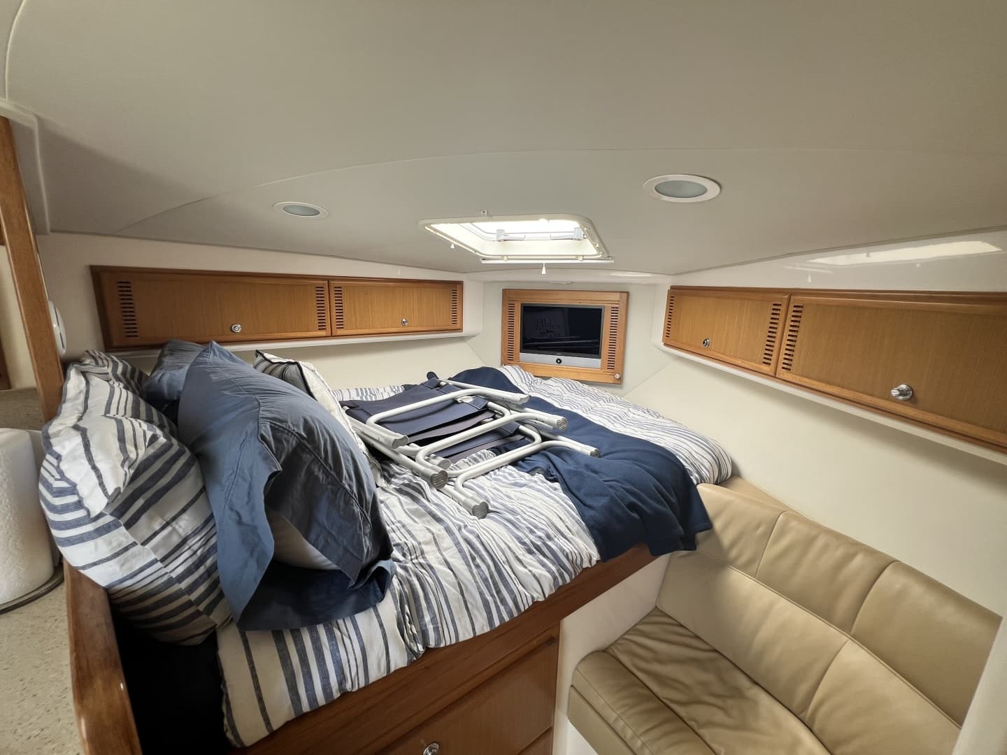2007 Cabo 35 Express