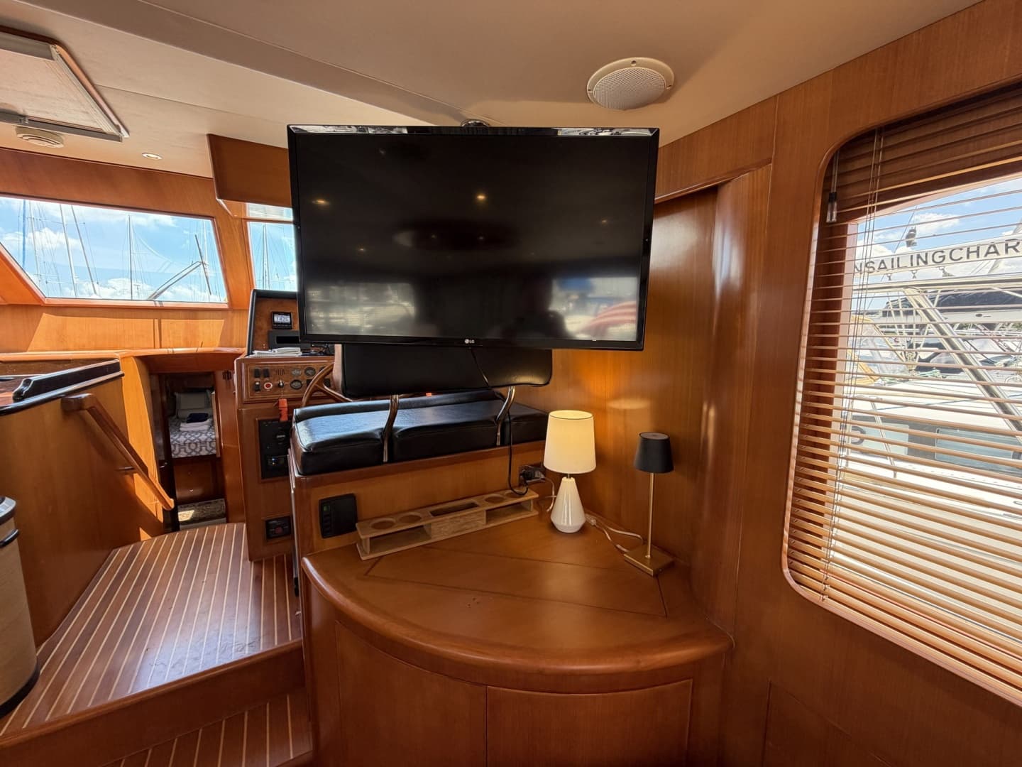 2005 Ocean Alexander 