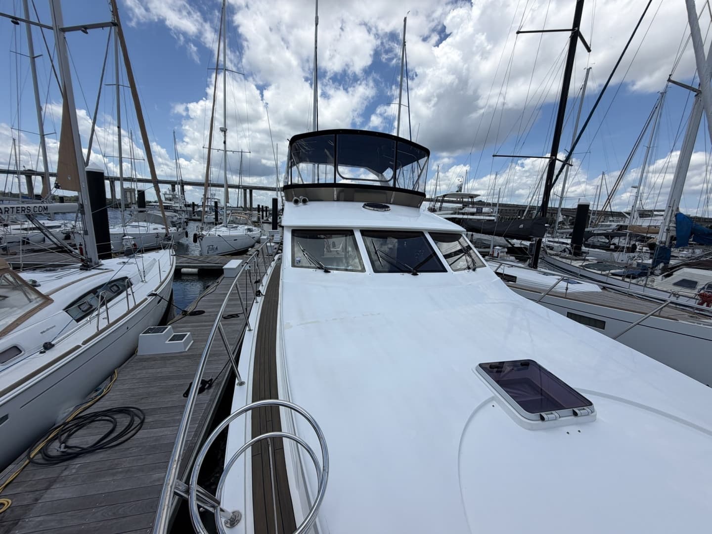 2005 Ocean Alexander 