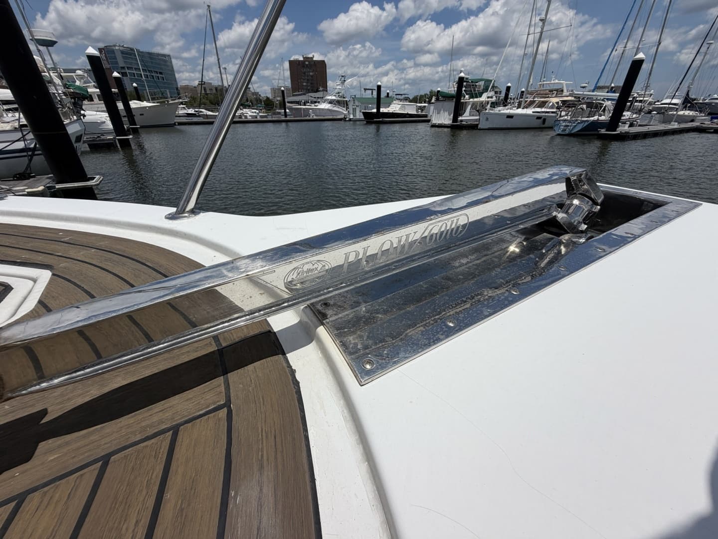2005 Ocean Alexander 