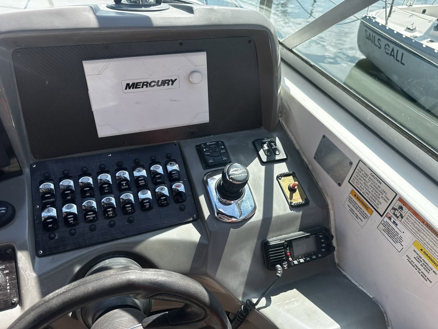 2012 Rinker 310 Express Cruiser