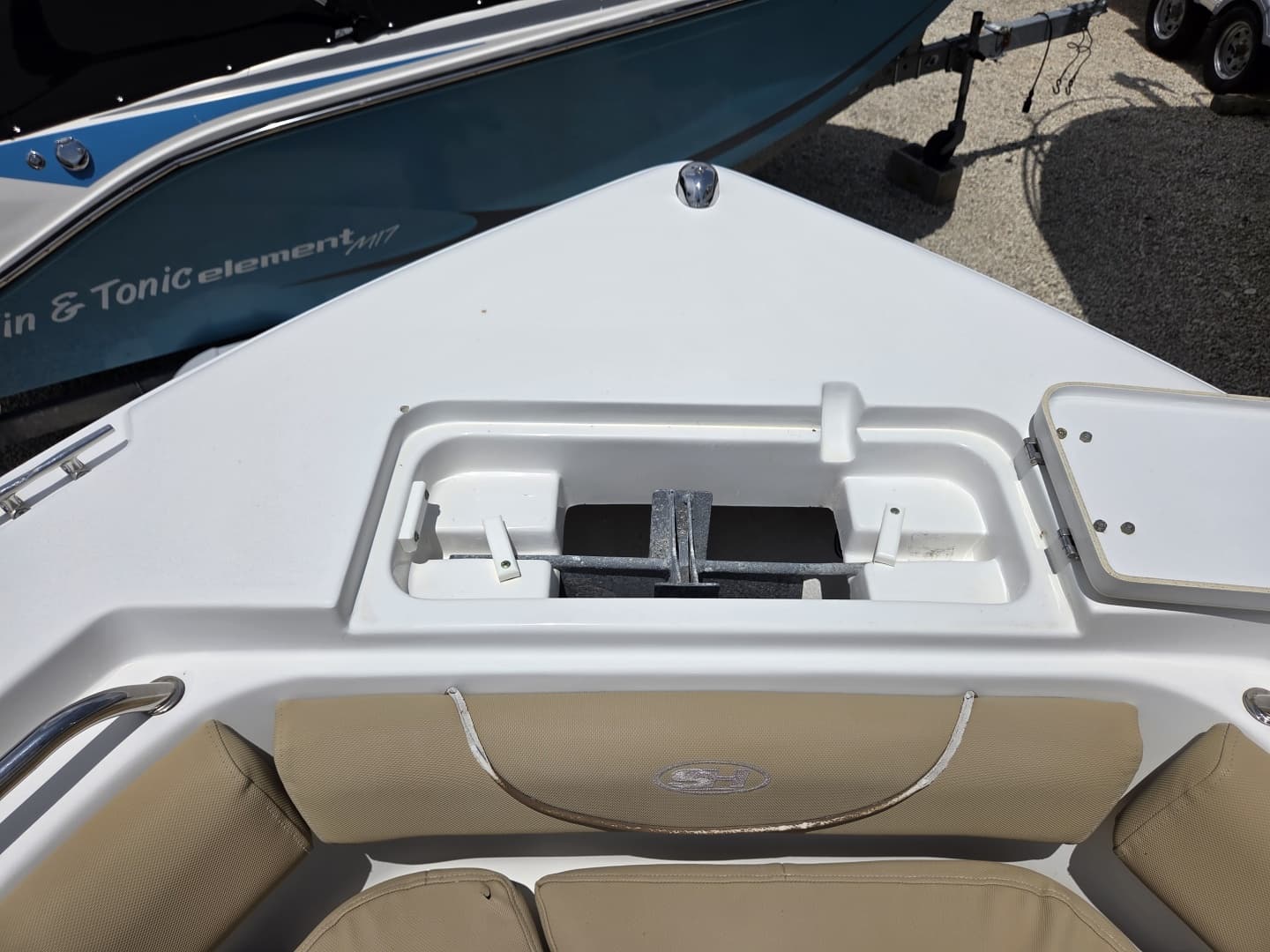 2017 Sea Hunt Ultra 211