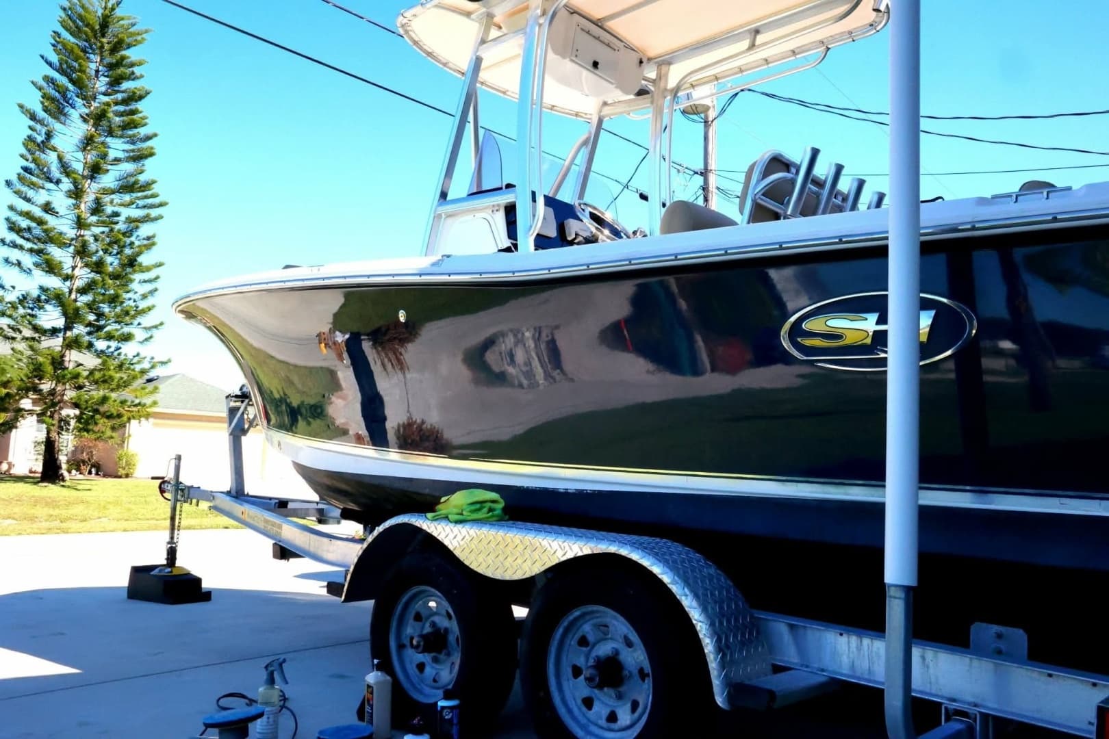 2017 Sea Hunt Ultra 211