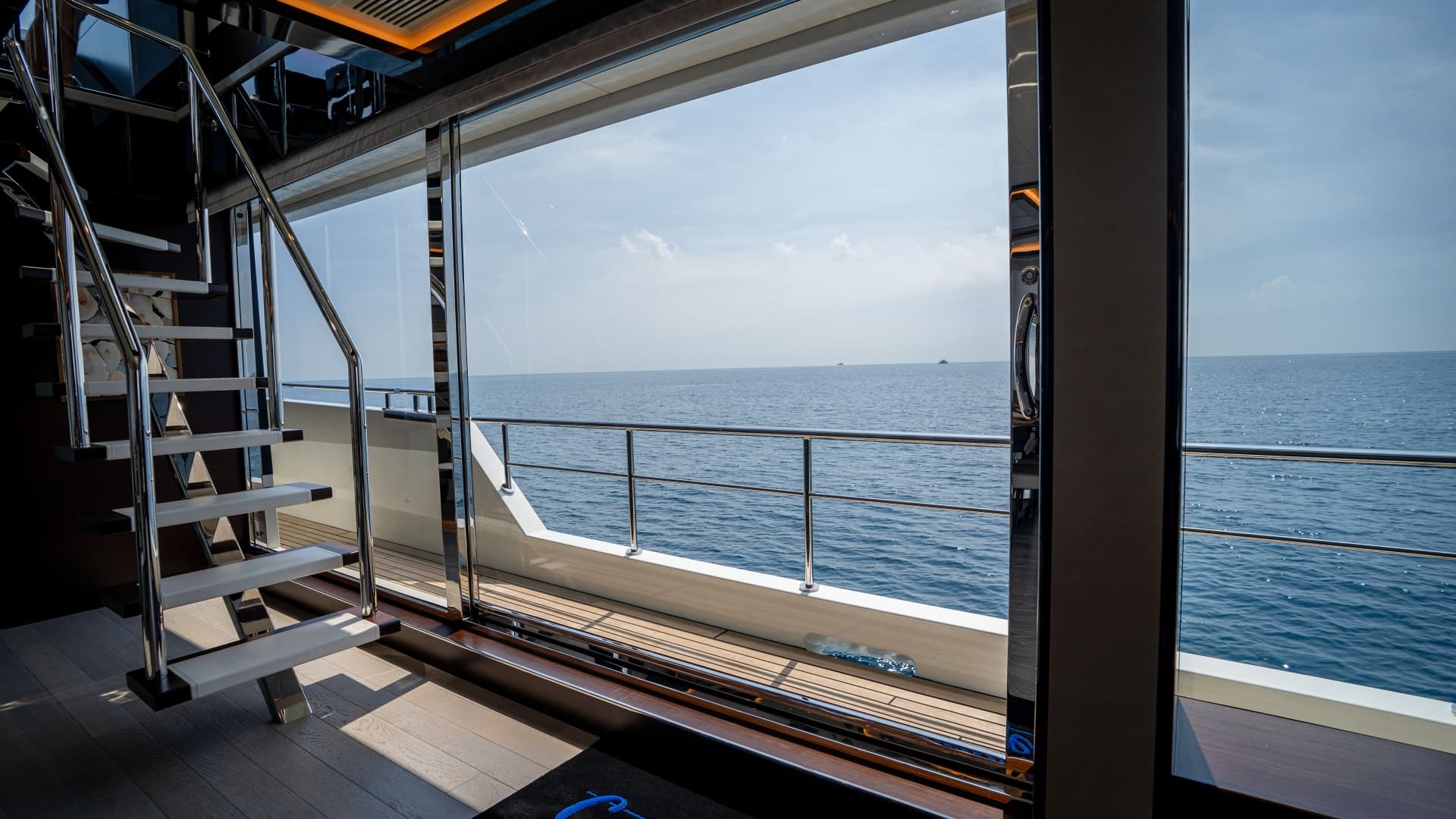 2025 Ocean Alexander 32L