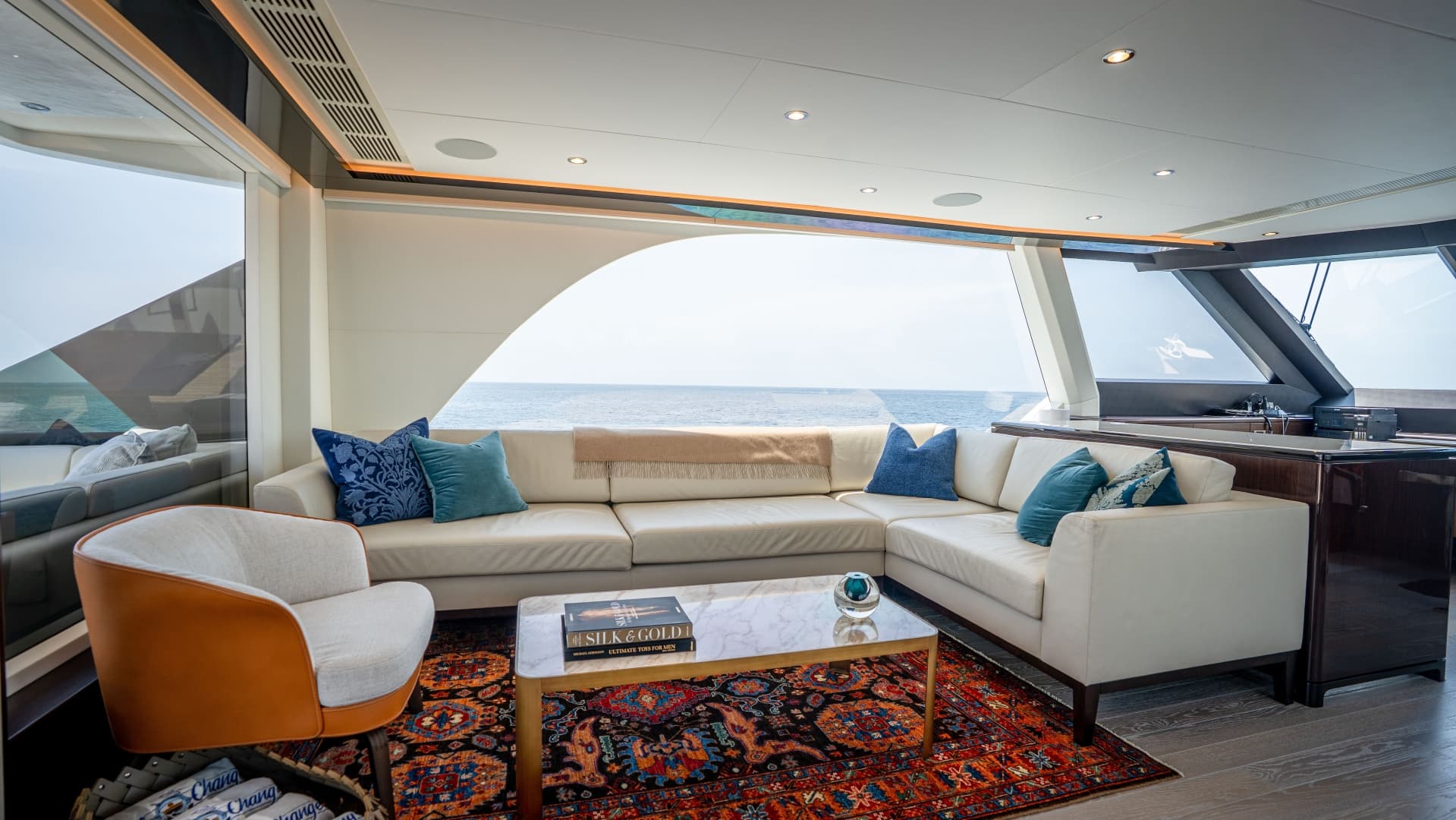 2025 Ocean Alexander 32L