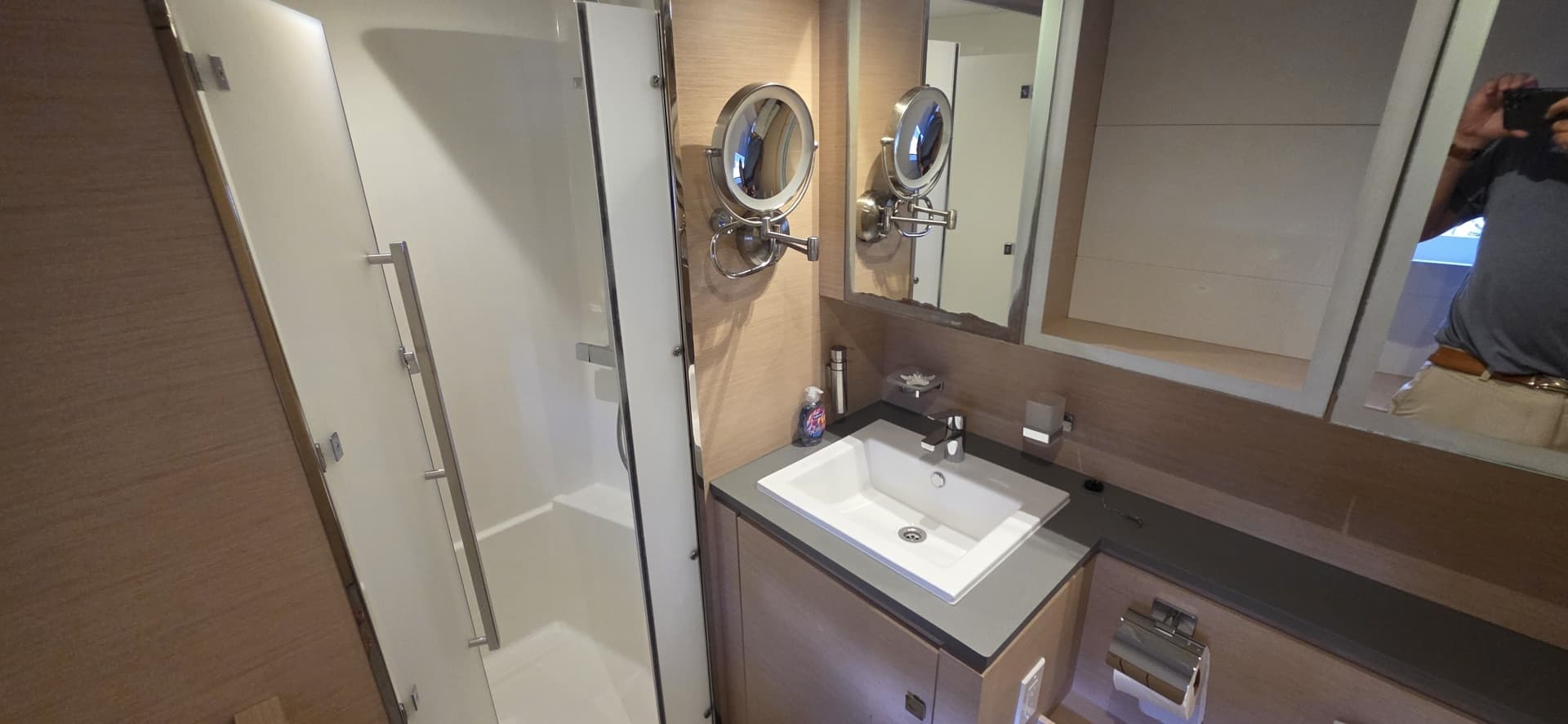 2018 Fountaine Pajot Motor Yacht 44