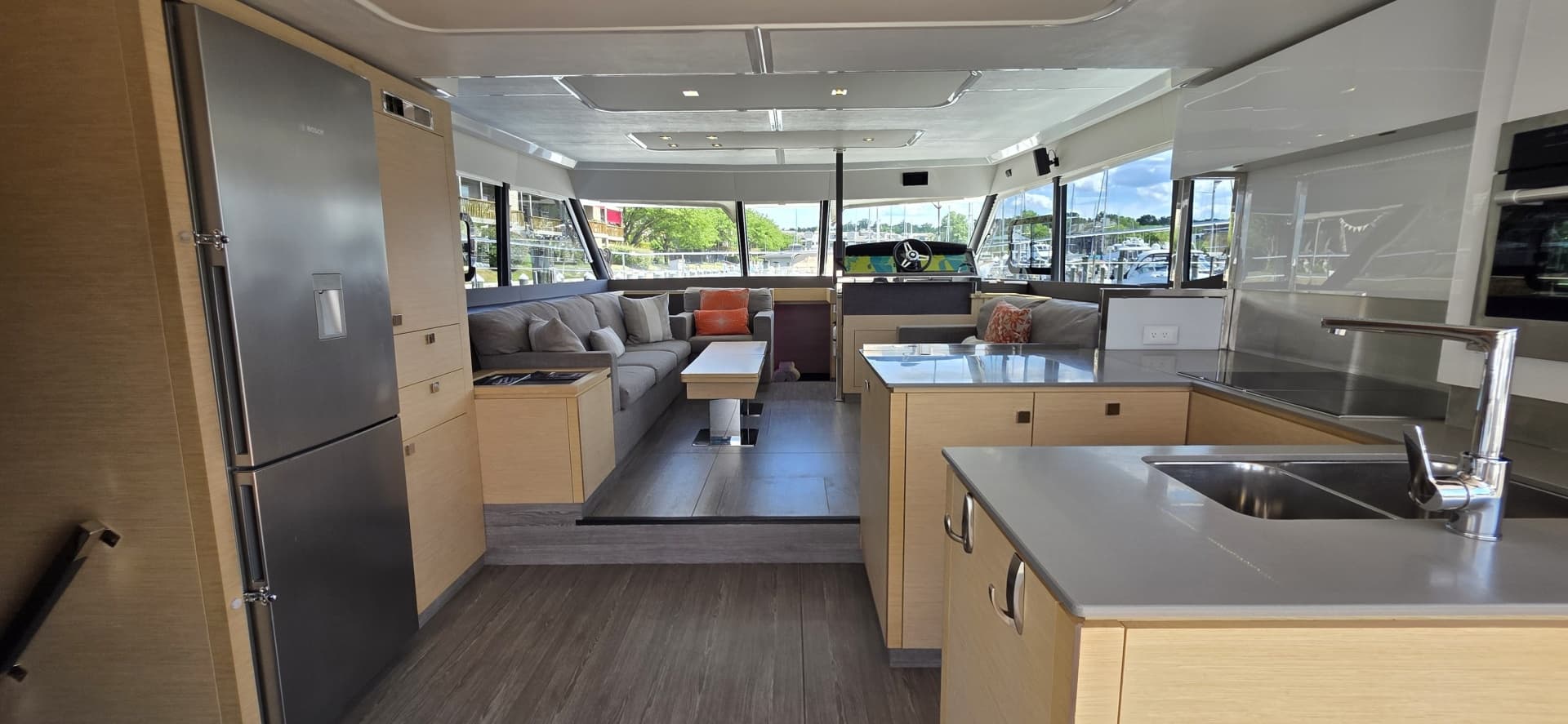 2018 Fountaine Pajot Motor Yacht 44