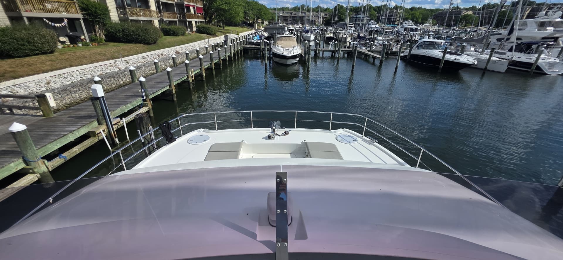 2018 Fountaine Pajot Motor Yacht 44