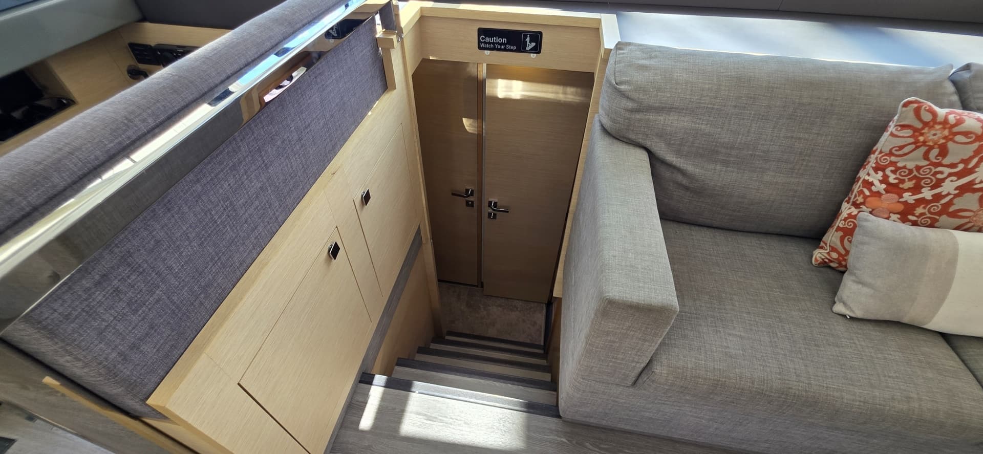 2018 Fountaine Pajot Motor Yacht 44