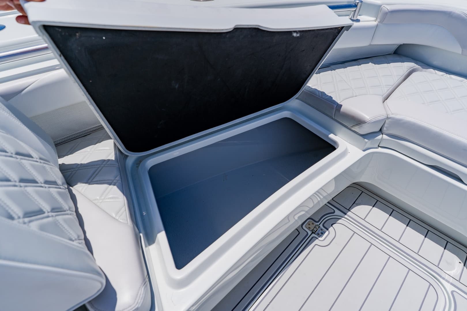 2023 Yellowfin Hybrid