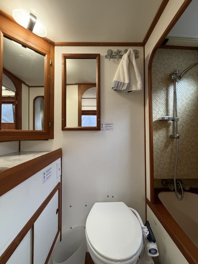 1988 Monk 36 Aft Cabin