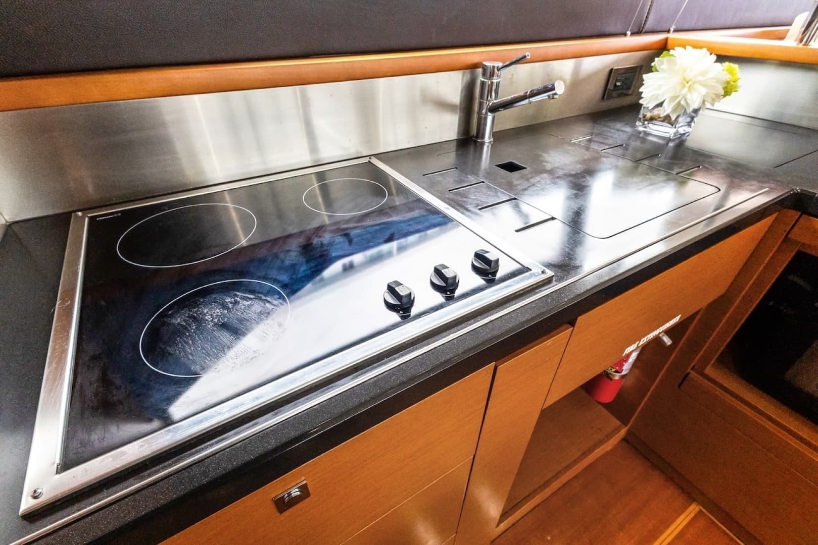 2011 Prestige 60