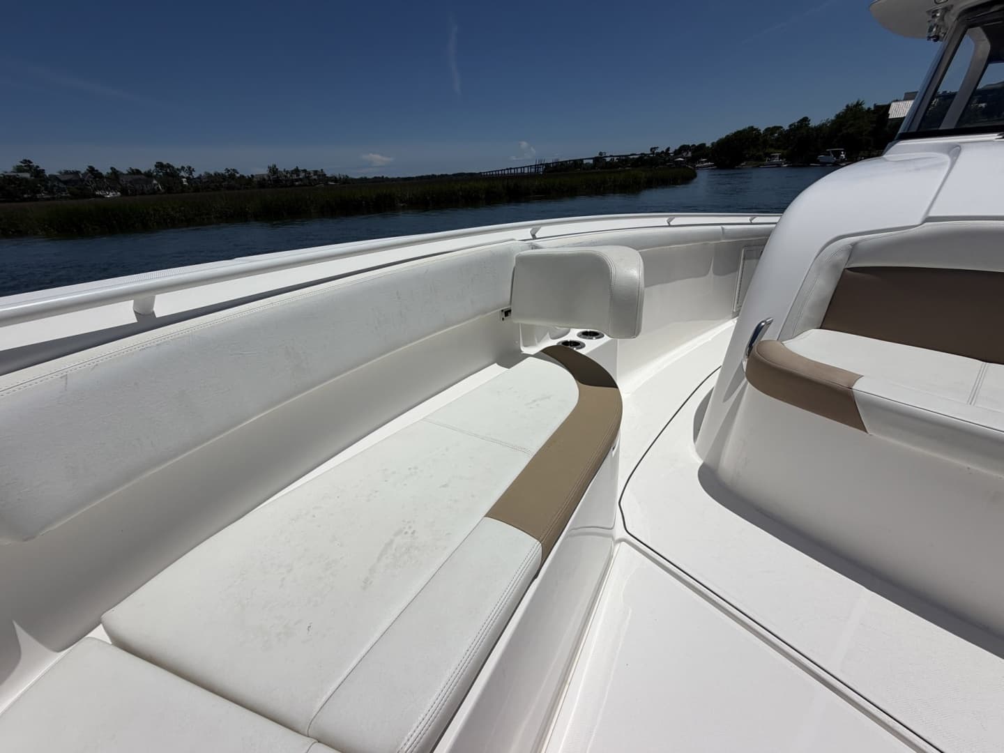 2016 Edgewater 368 CC