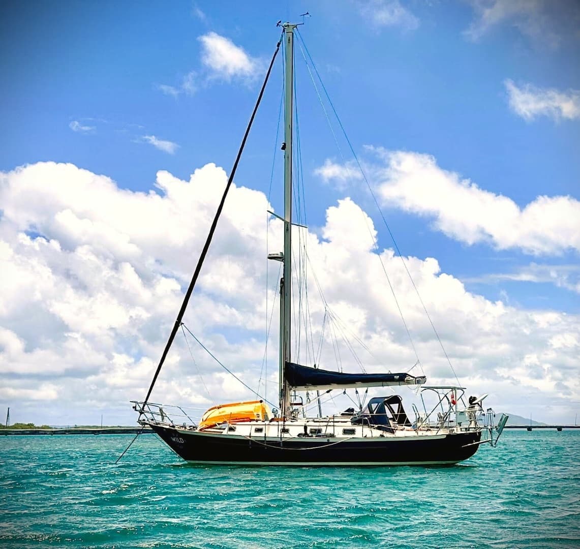 1998 Pacific Seacraft 37