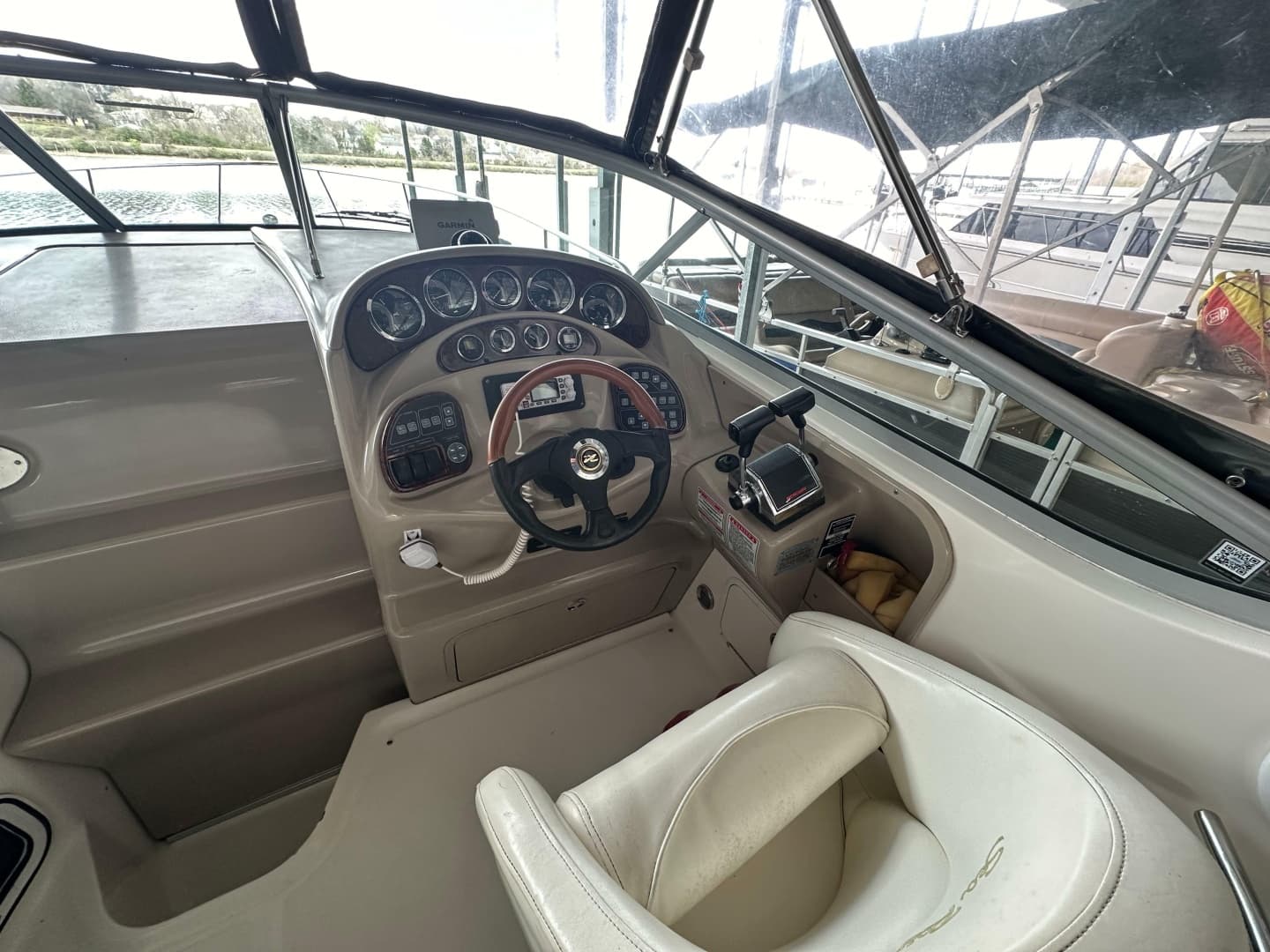 2003 Sea Ray Sundancer 280