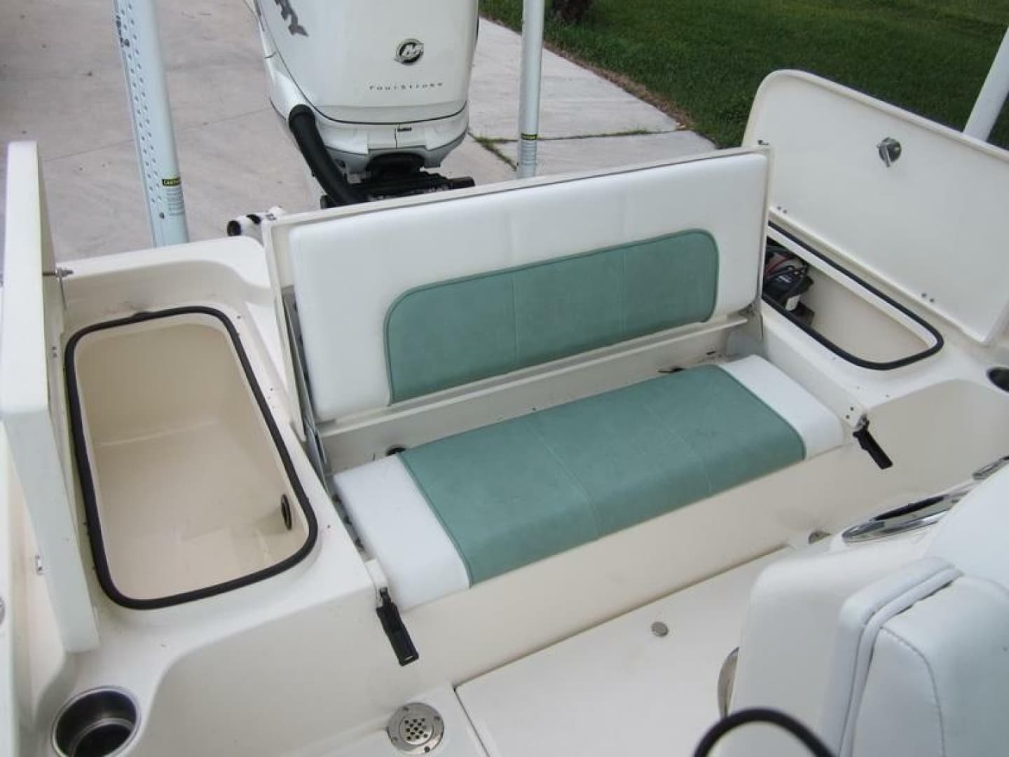 2021 ShearWater 250 Carolina Bay