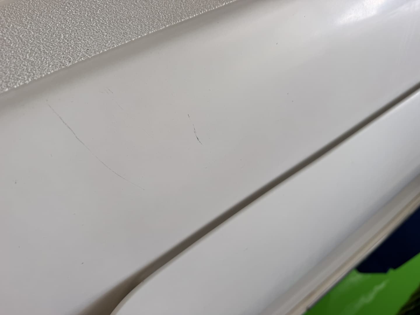 1996 Carver 310 Mid Cabin Express