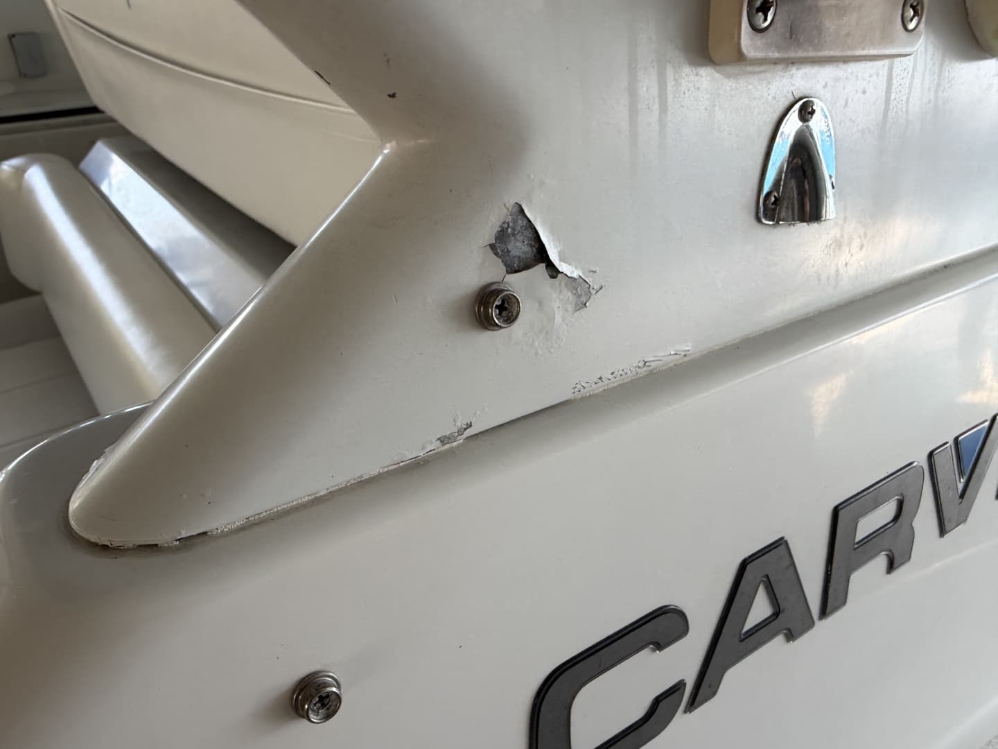 1996 Carver 310 Mid Cabin Express