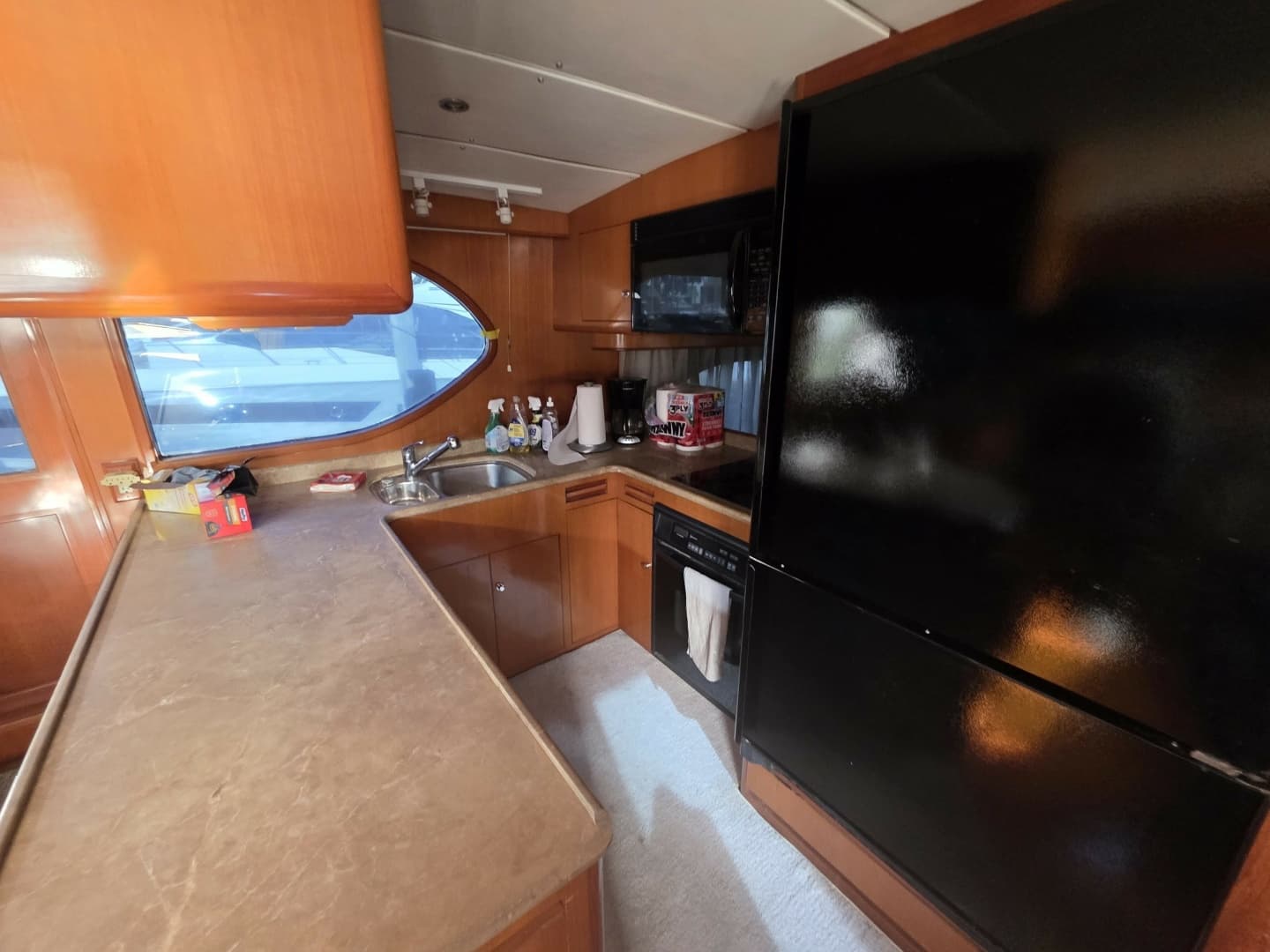 2000 Ocean Alexander 60 Trawler