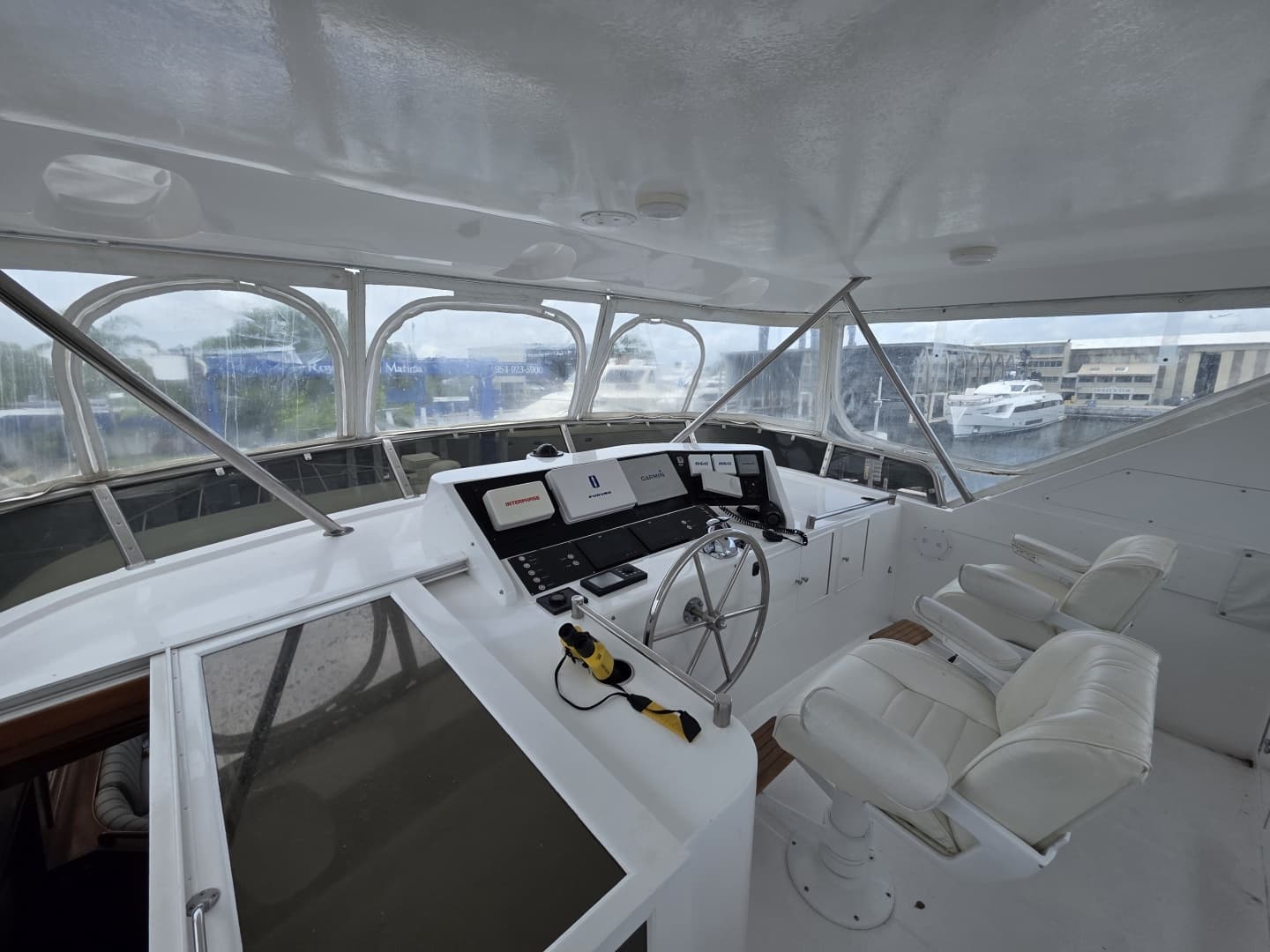 2000 Ocean Alexander 60 Trawler