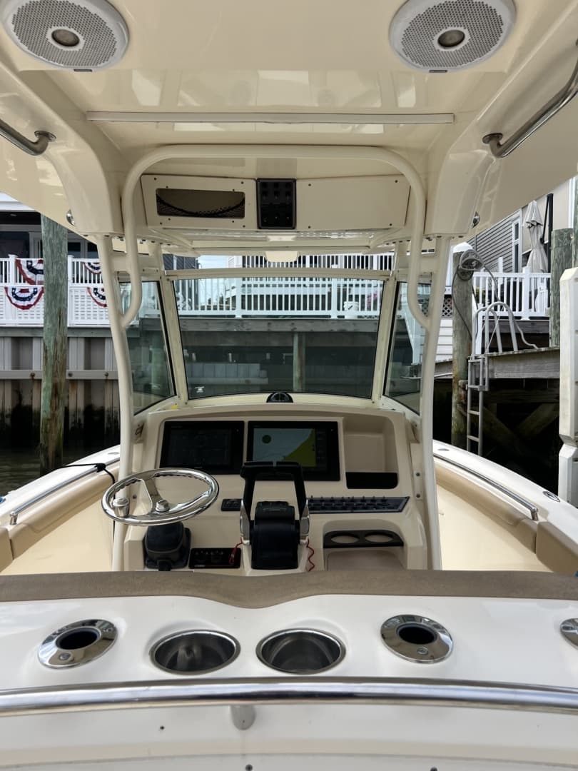 2018 Scout 255 LXf