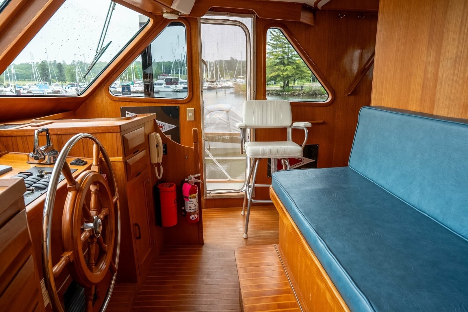 1988 DeFever 53 Performance Offshore Cruiser