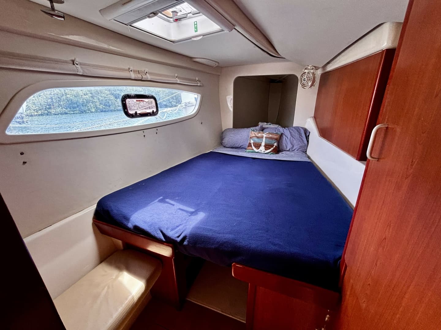2012 Leopard 44
