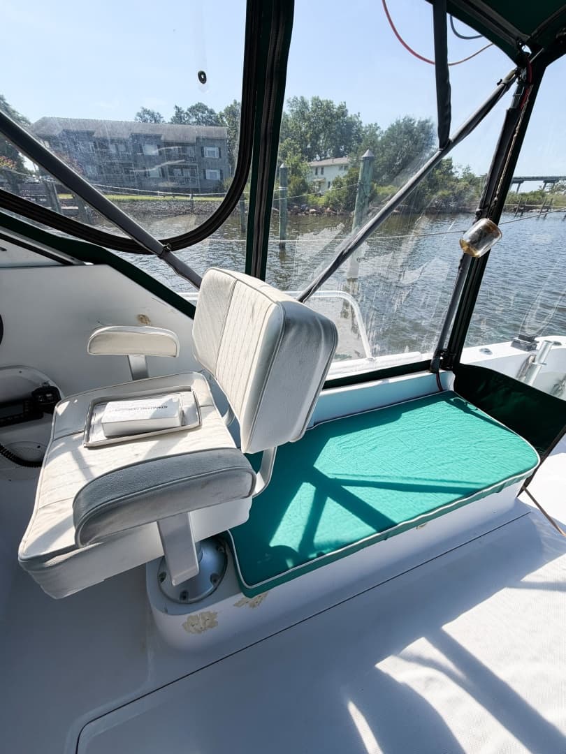2000 Mainship Pilot 30