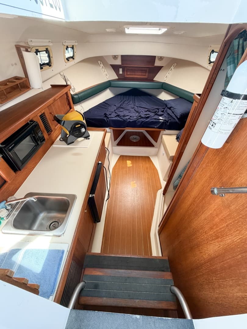 2000 Mainship Pilot 30
