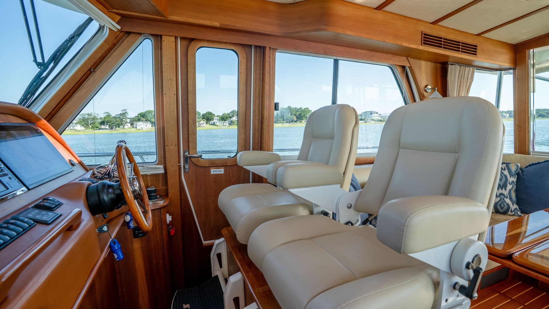 2016 Sabre 48