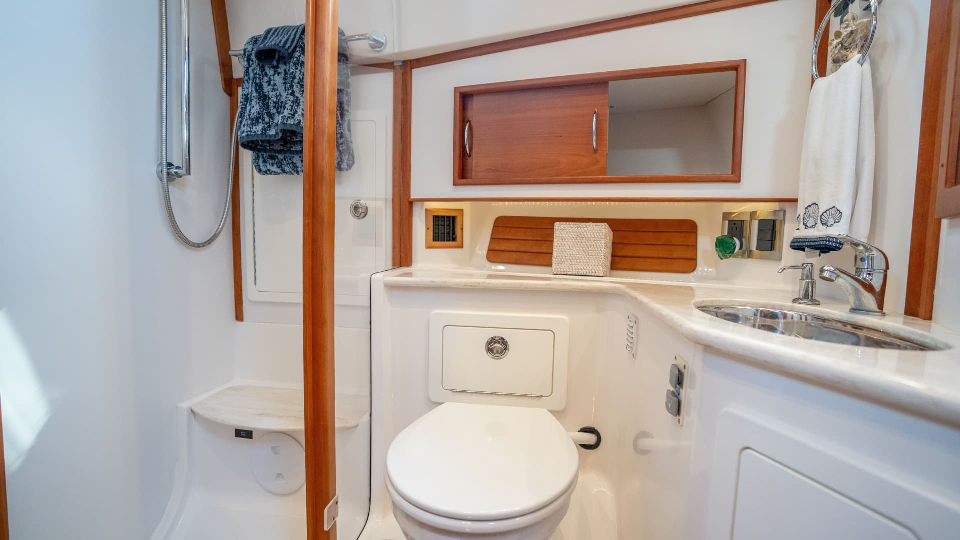 2016 Sabre 48