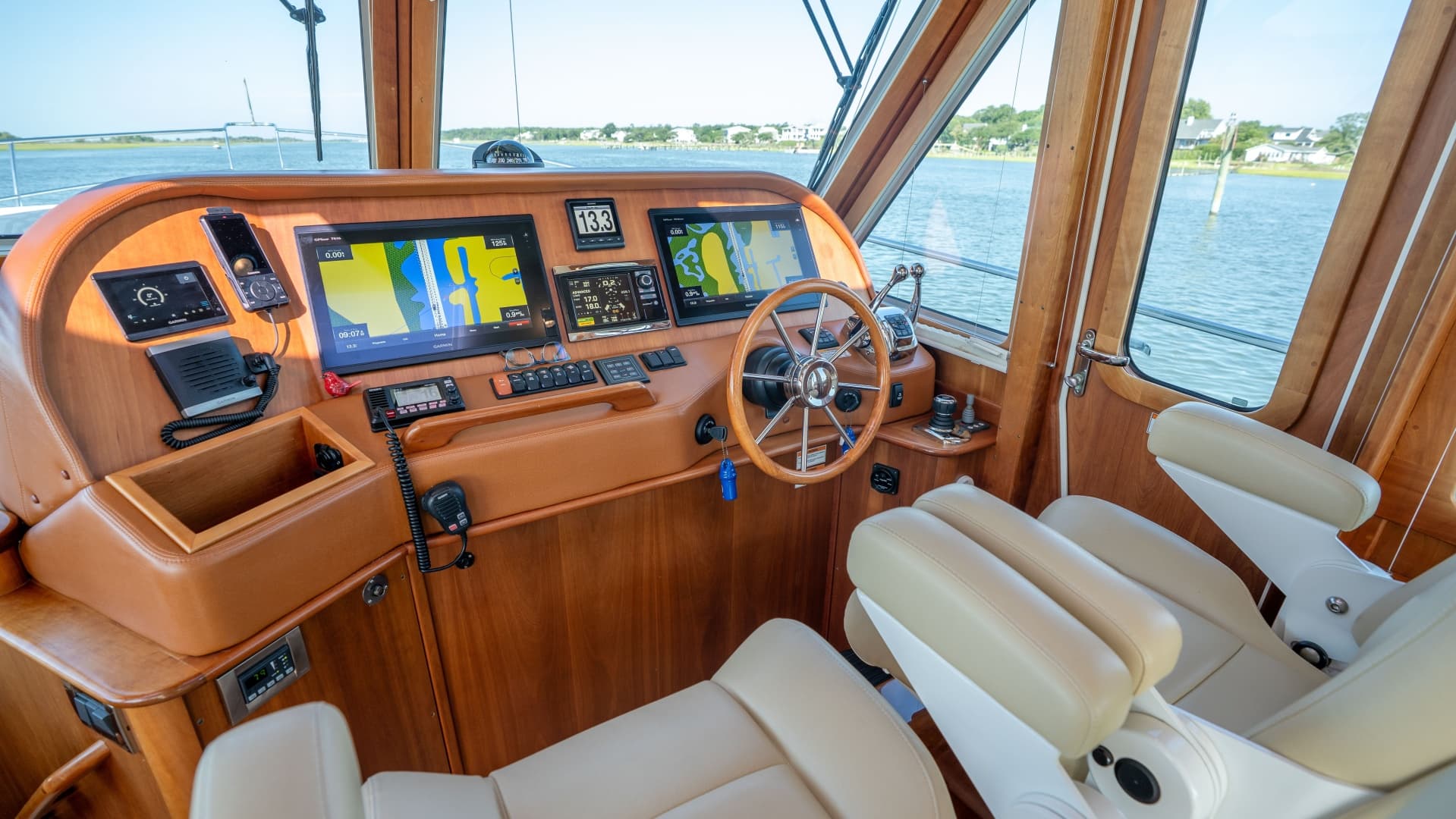 2016 Sabre 48