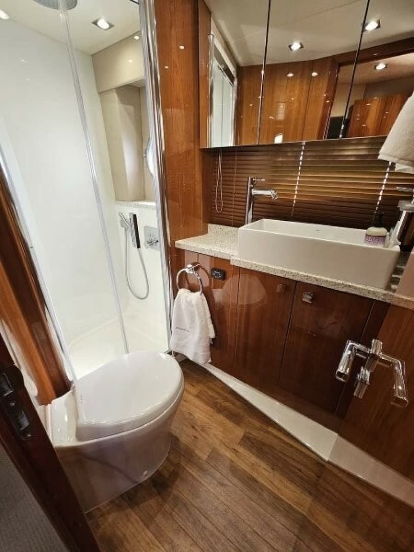 2016 Sunseeker 57 Predator